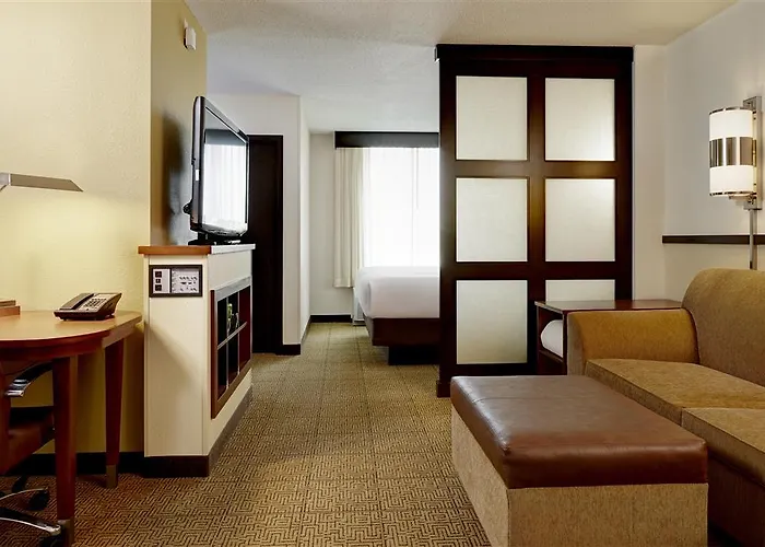 Hyatt Place Chicago/naperville/warrenville Hotel